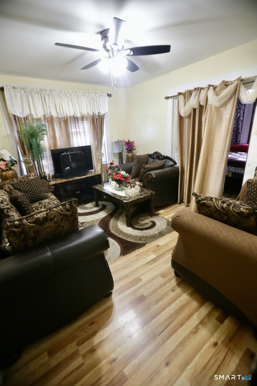 112 Anson Street Bridgeport CT 06606