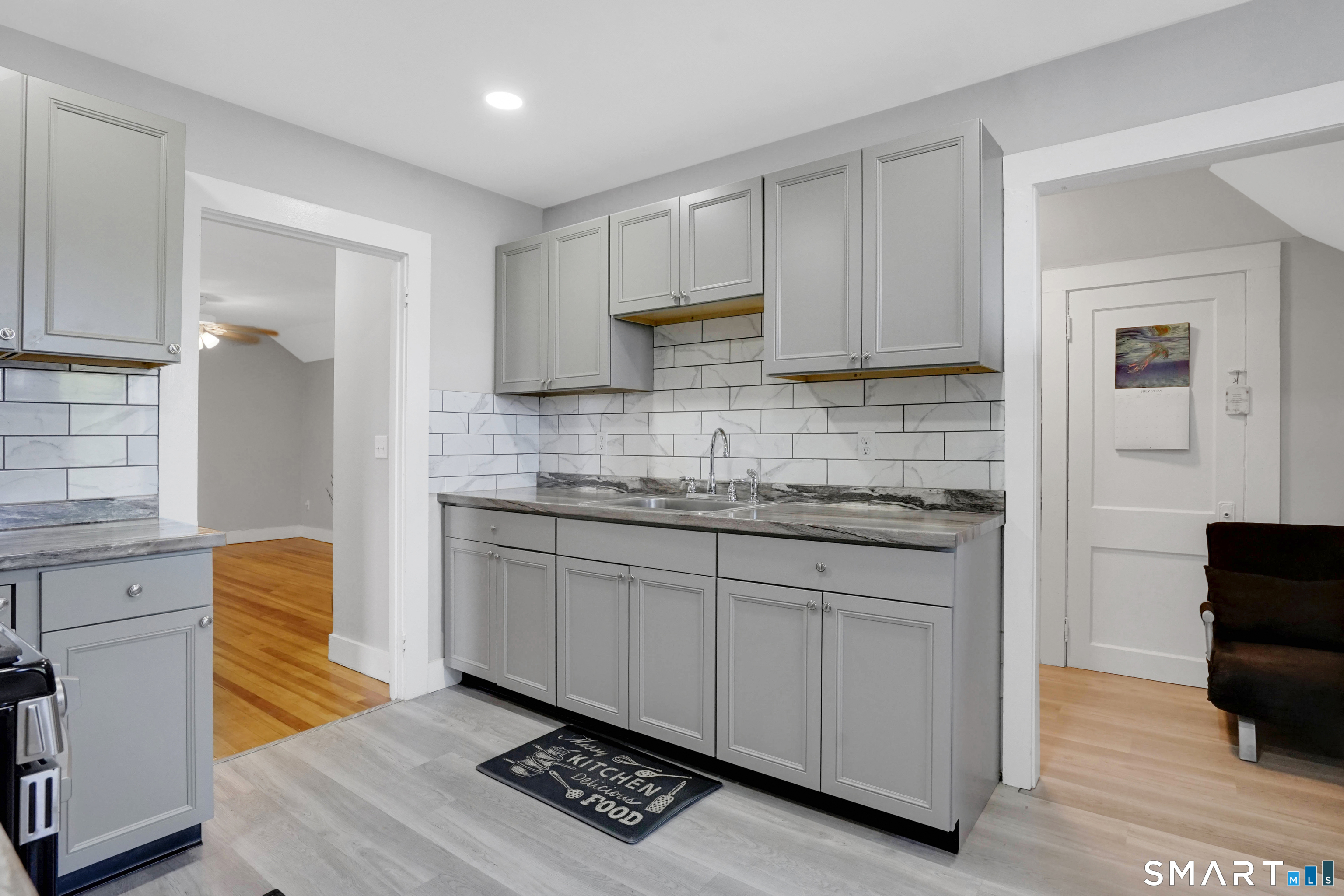 41-43 Hebron Street Hartford CT 06112