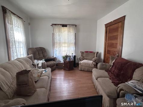 449 Dixwell Avenue New Haven CT 06511