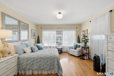 68 School Street Groton CT 06355