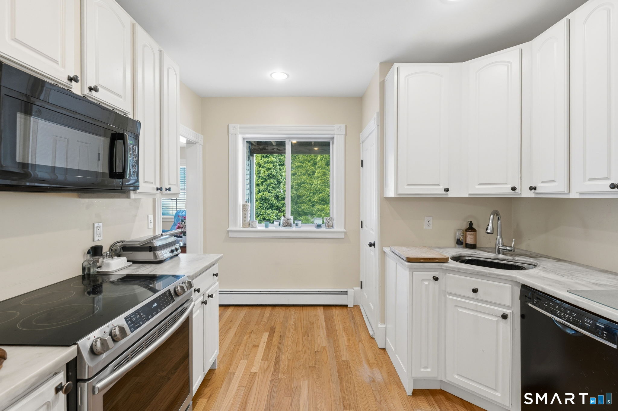 68 School Street Groton CT 06355