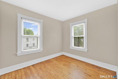 24 Thompson Court Enfield CT 06082