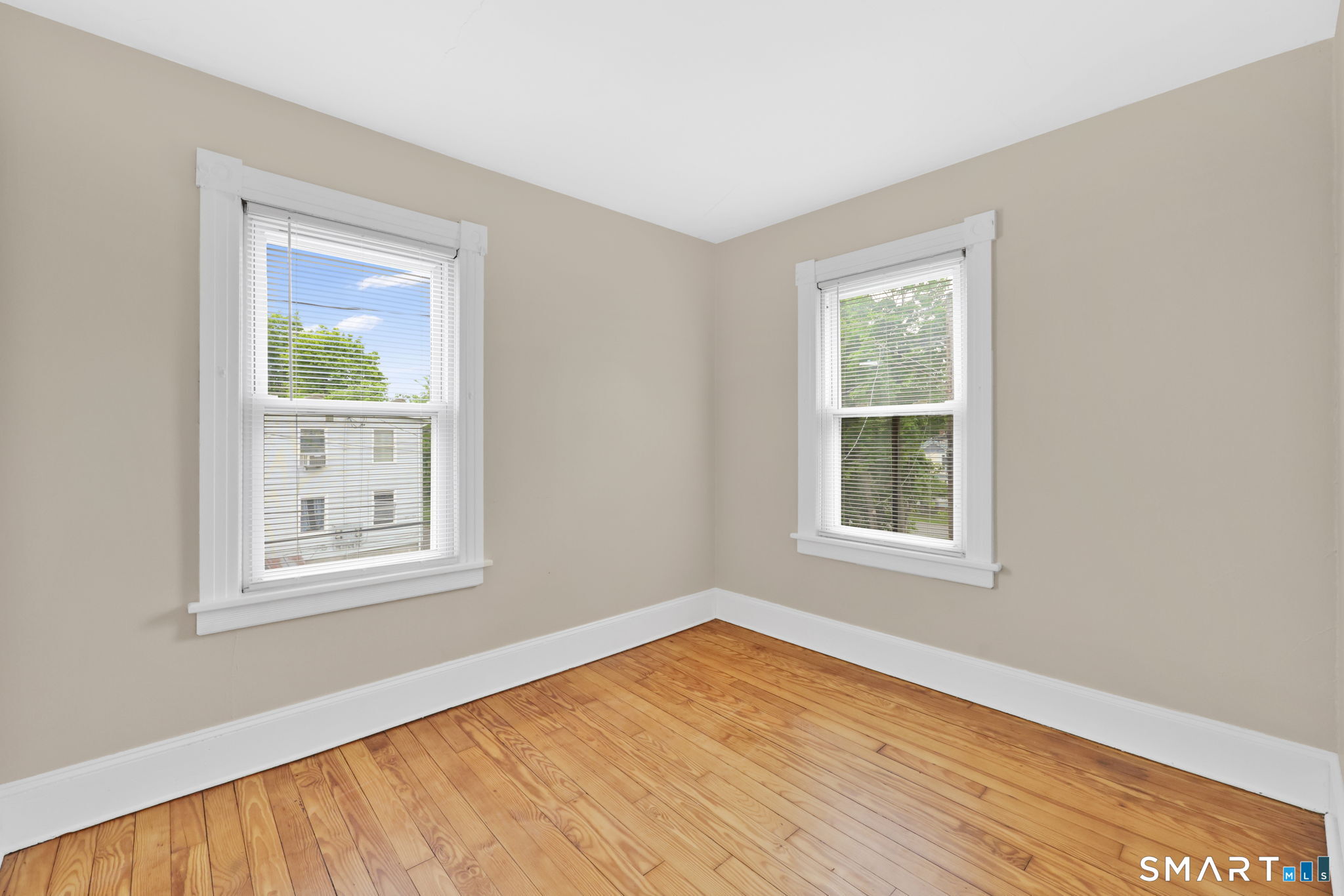 24 Thompson Court Enfield CT 06082