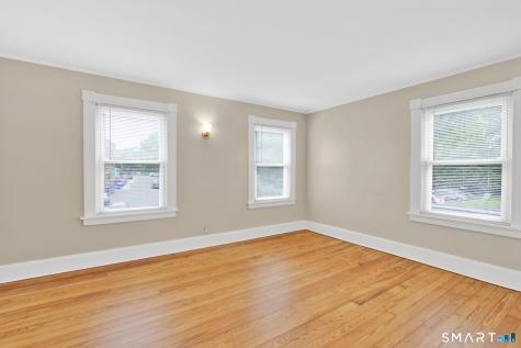 24 Thompson Court Enfield CT 06082