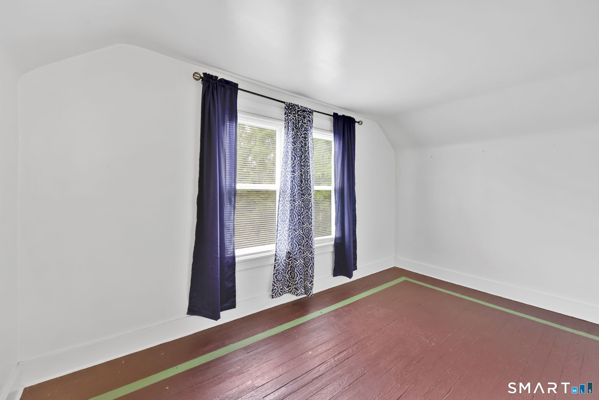 24 Thompson Court Enfield CT 06082