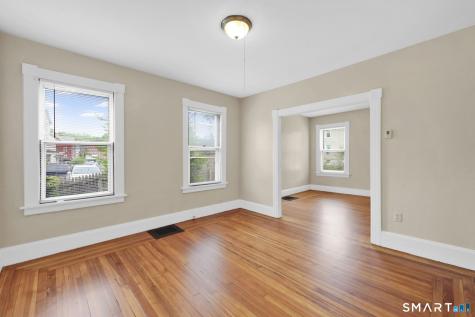 24 Thompson Court Enfield CT 06082