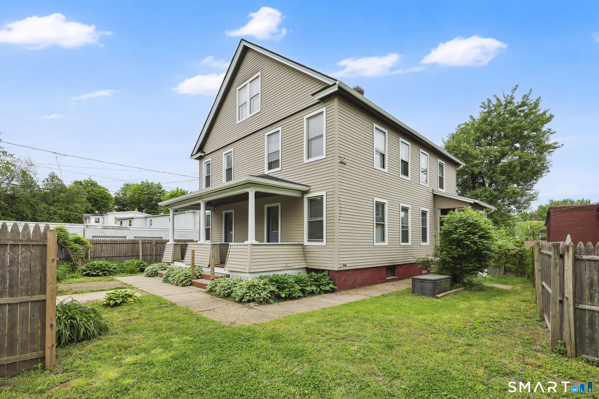 24 Thompson Court Enfield CT 06082
