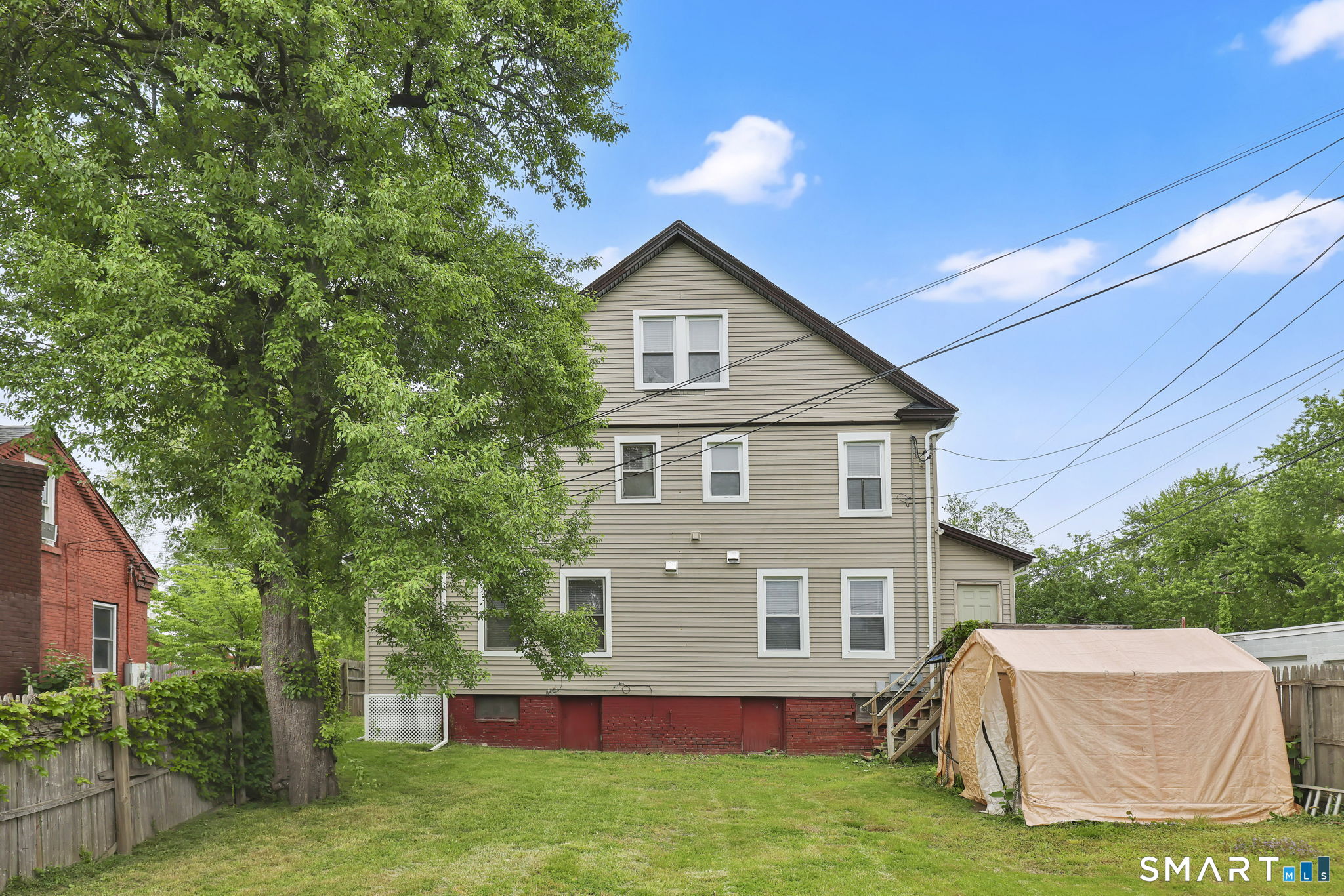 24 Thompson Court Enfield CT 06082