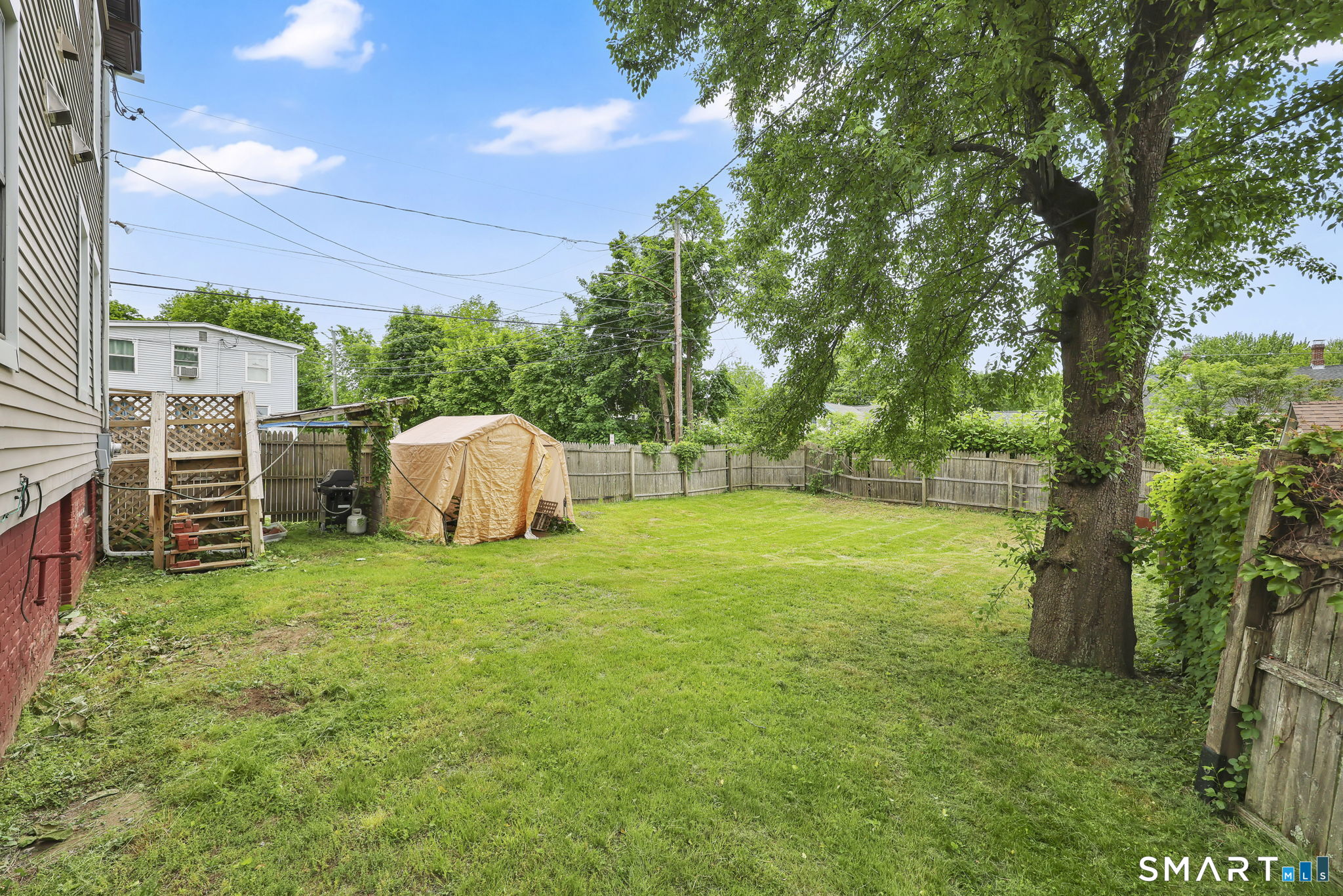 24 Thompson Court Enfield CT 06082