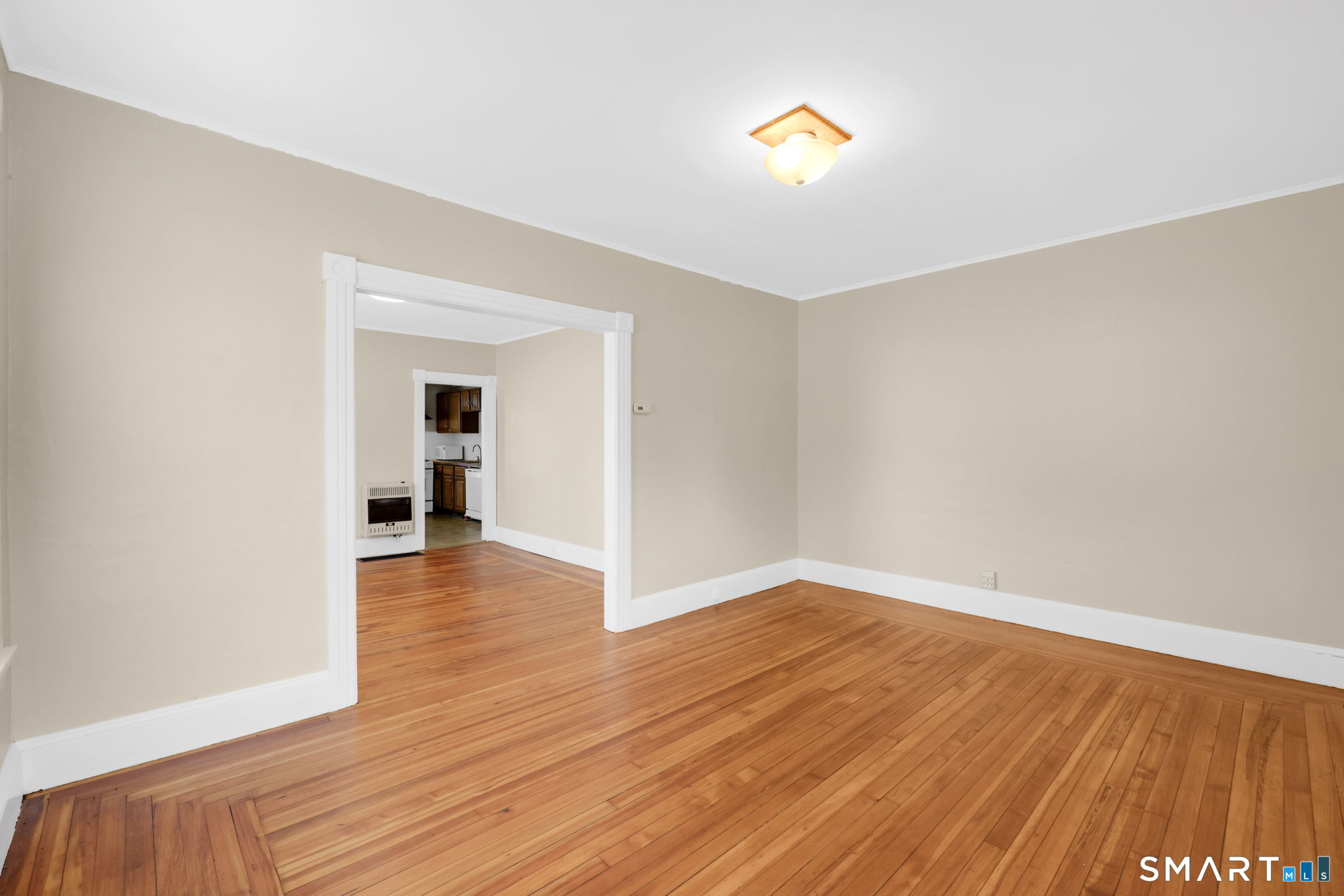 24 Thompson Court Enfield CT 06082