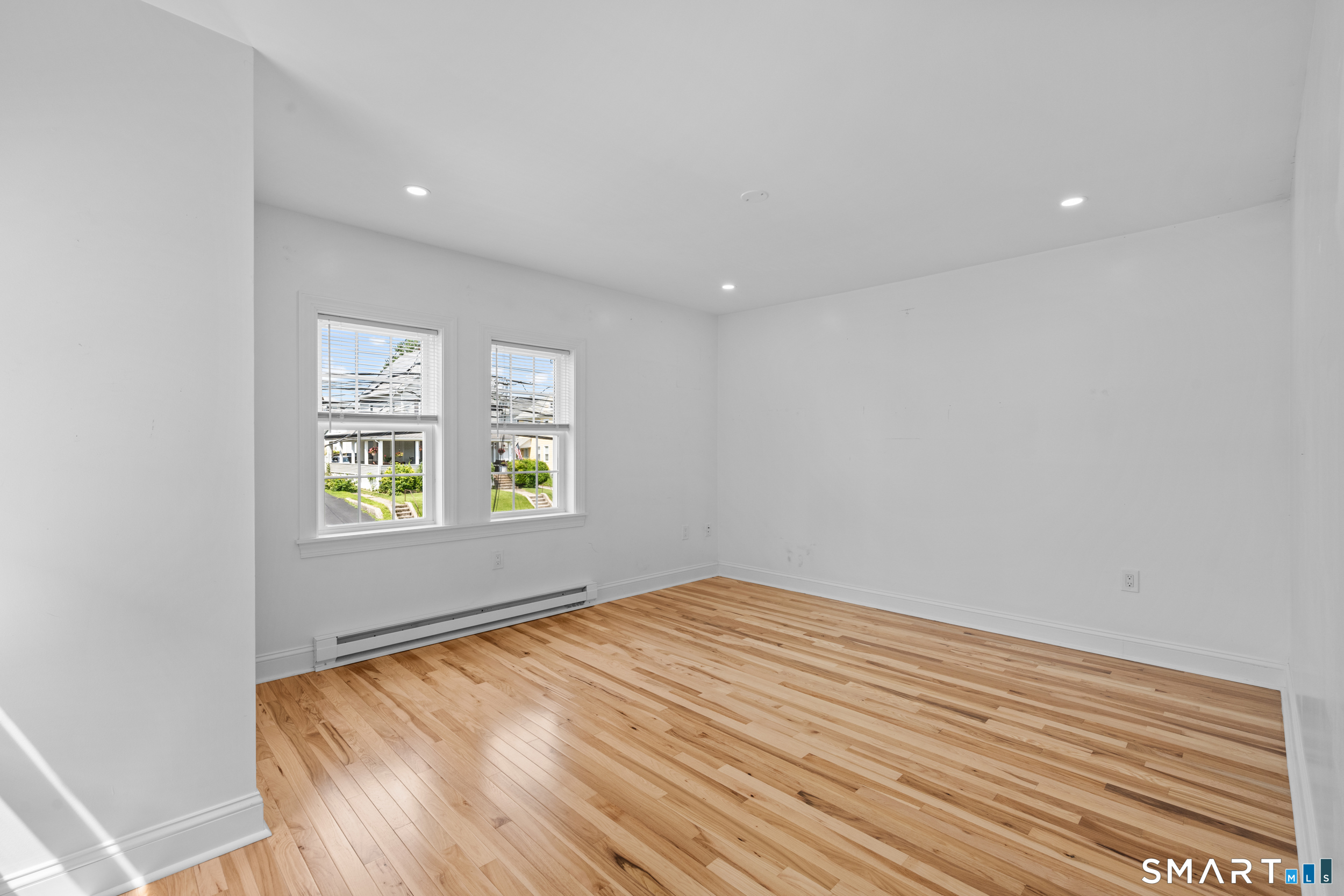 198 Montauk Avenue New London CT 06320