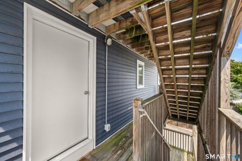 198 Montauk Avenue New London CT 06320