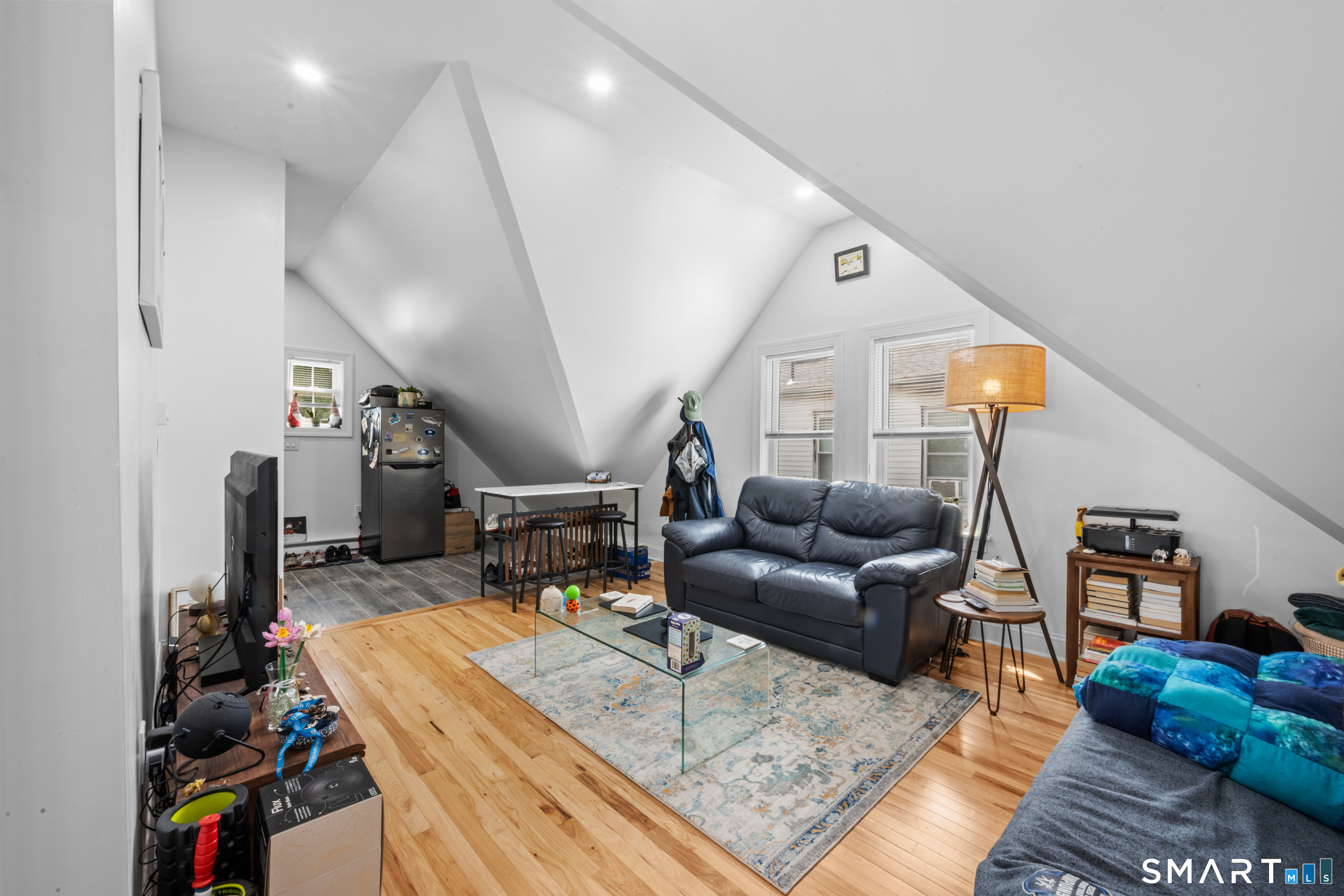 198 Montauk Avenue New London CT 06320