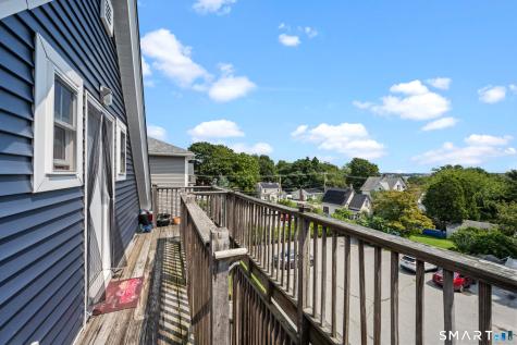 198 Montauk Avenue New London CT 06320
