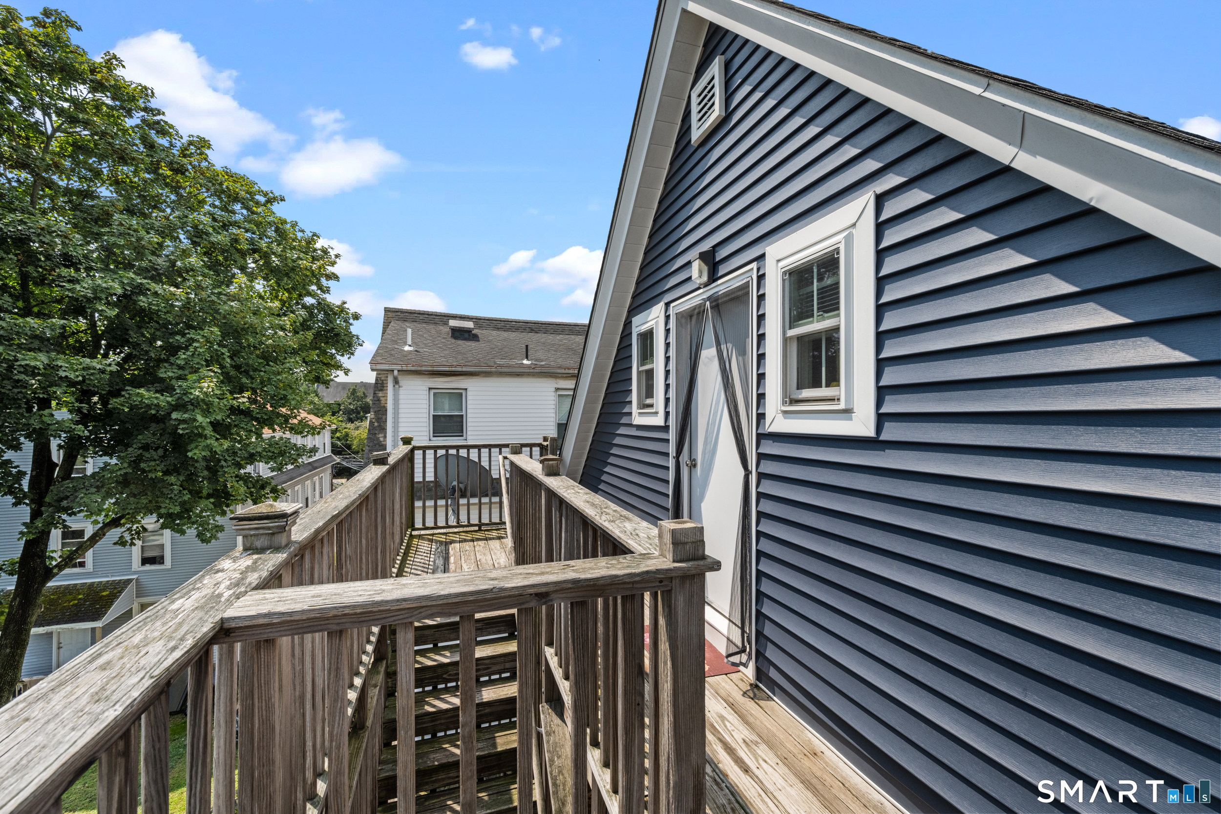 198 Montauk Avenue New London CT 06320