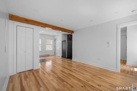 198 Montauk Avenue New London CT 06320