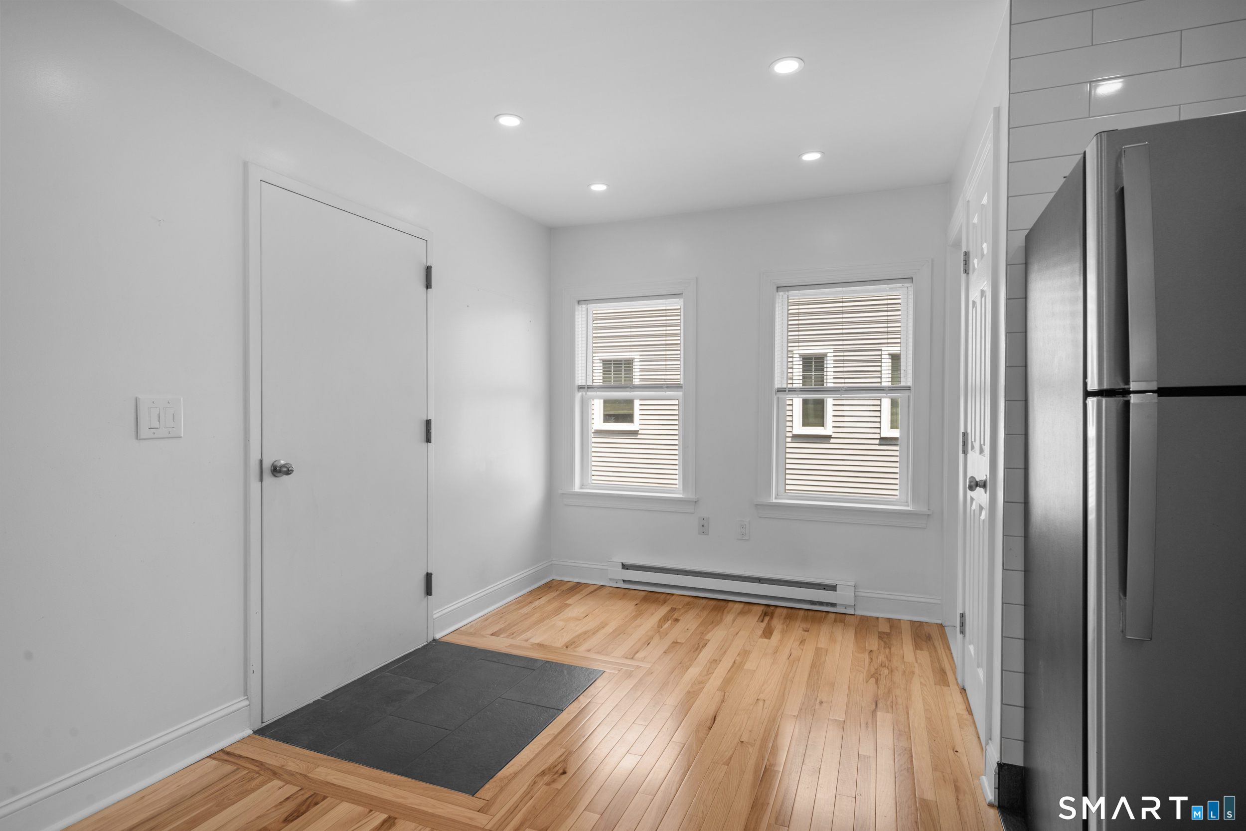 198 Montauk Avenue New London CT 06320