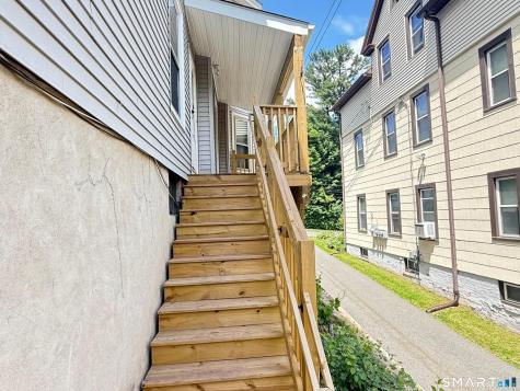 481 Park Street New Britain CT 06051