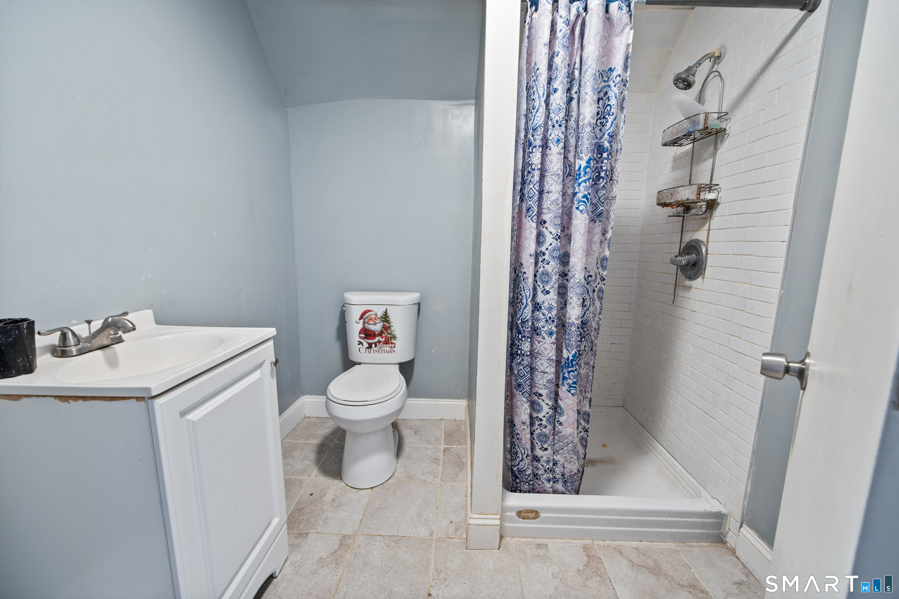 101 Dikeman Street Waterbury CT 06704