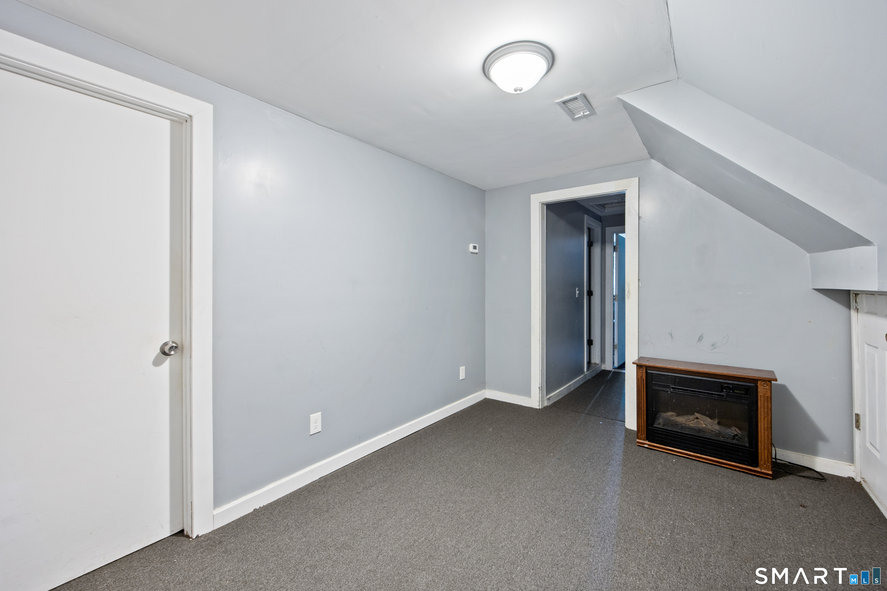 101 Dikeman Street Waterbury CT 06704