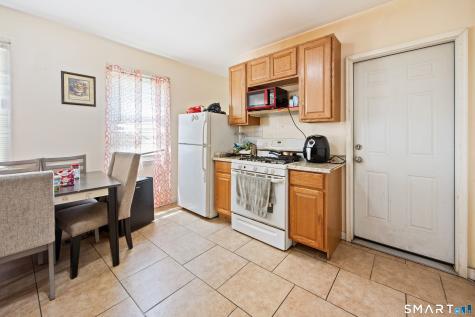 101 Dikeman Street Waterbury CT 06704