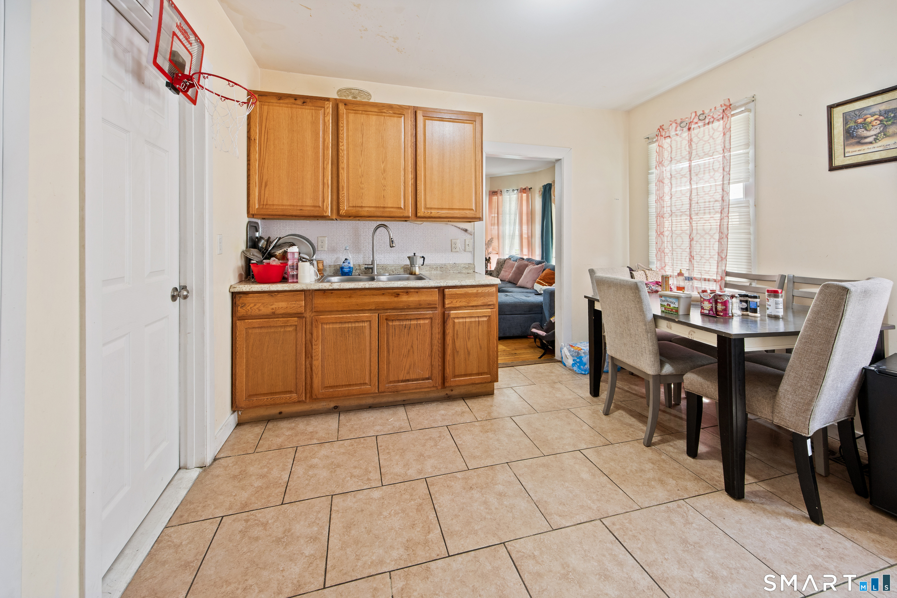 101 Dikeman Street Waterbury CT 06704