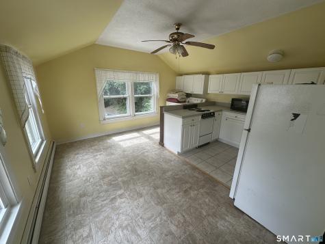 86 State Street Guilford CT 06437
