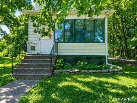 537 Naubuc Avenue Glastonbury CT 06033
