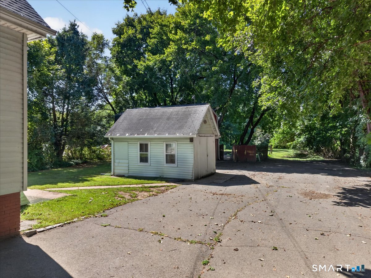 537 Naubuc Avenue Glastonbury CT 06033