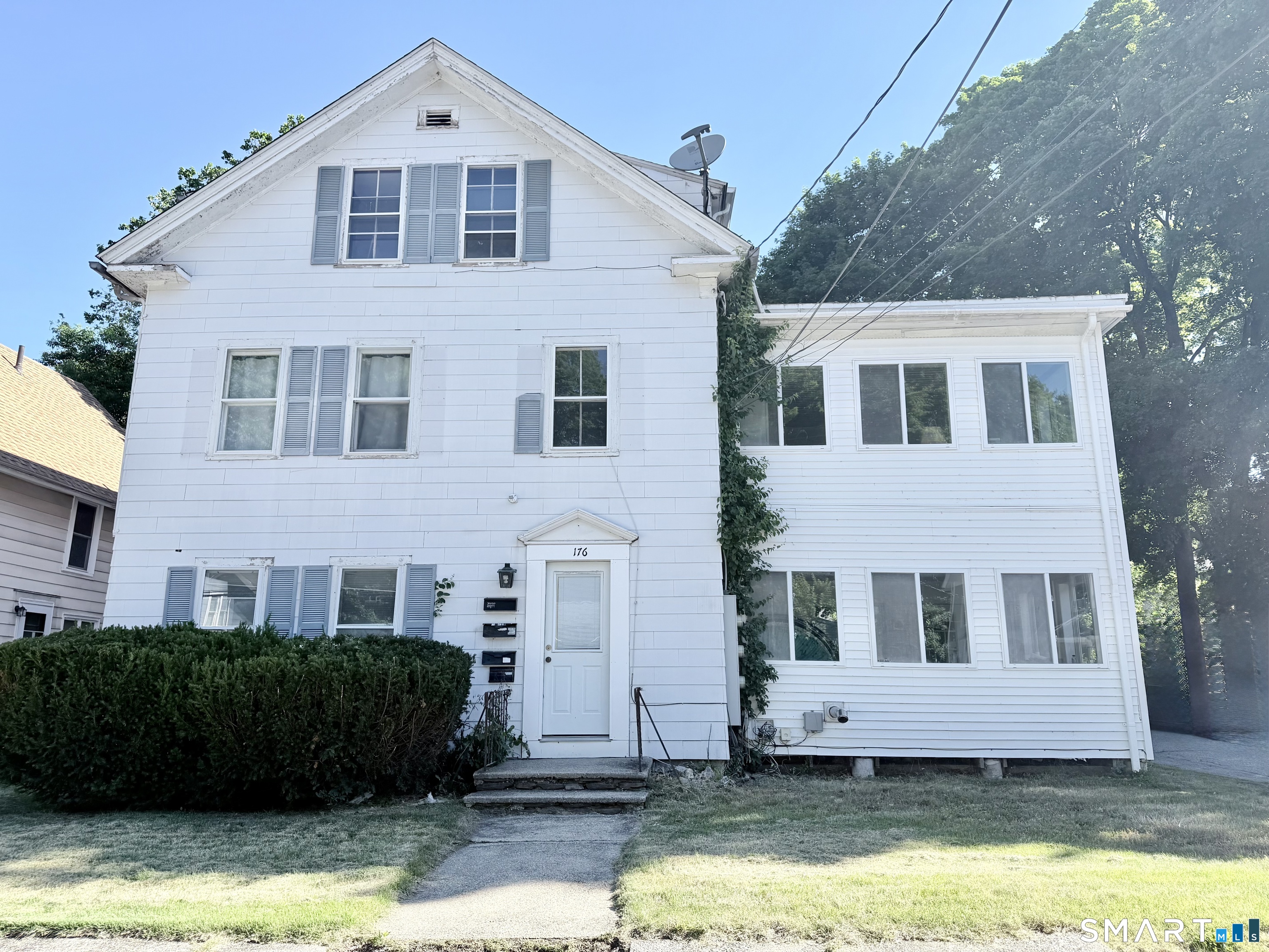 176 S Main Street Putnam CT 06260