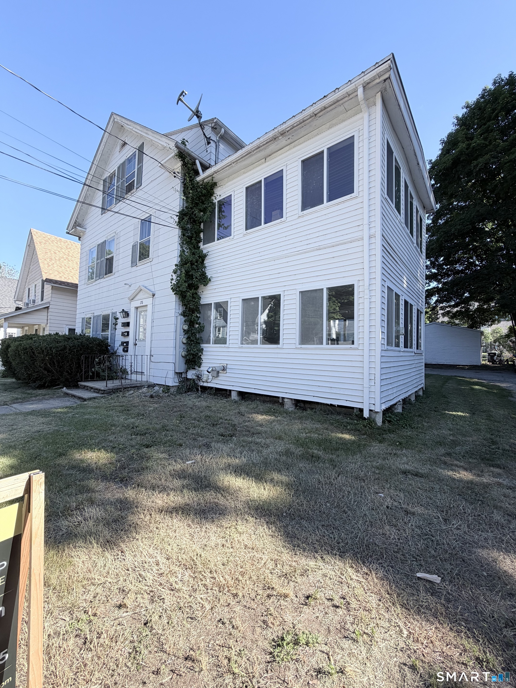 176 S Main Street Putnam CT 06260