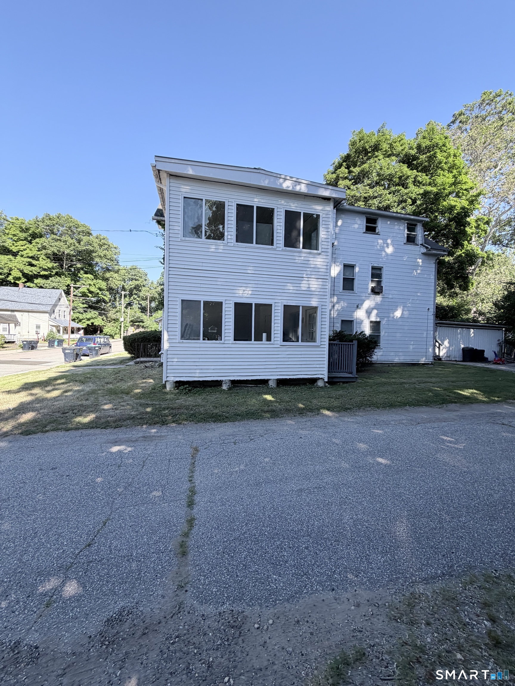 176 S Main Street Putnam CT 06260