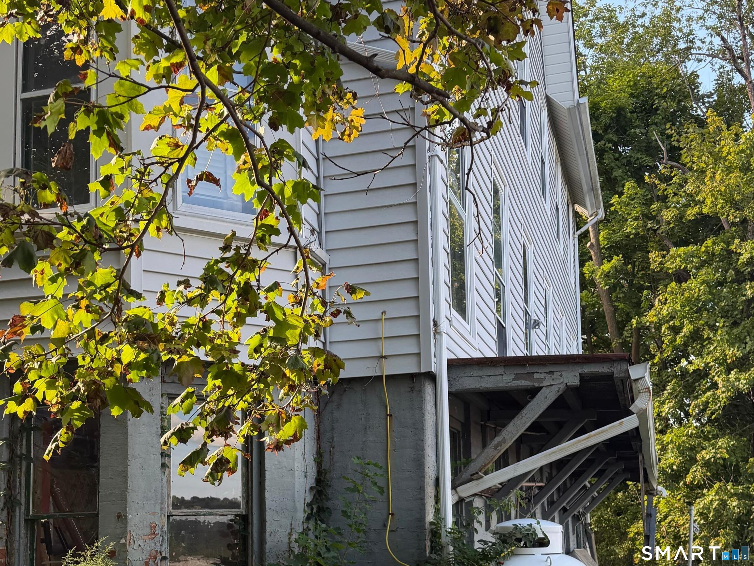 21 Fairmont Place Shelton CT 06484