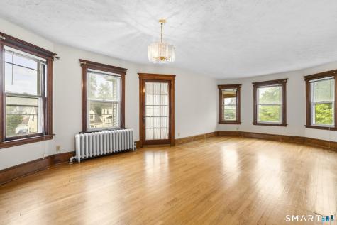 290-292 Grandview Terrace Hartford CT 06114