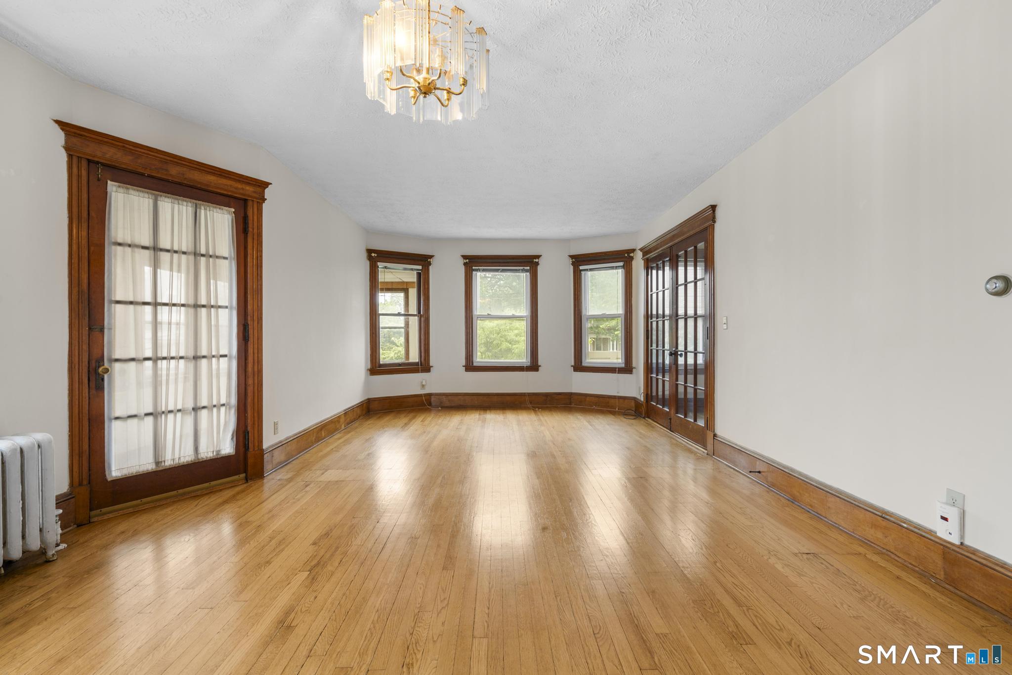 290-292 Grandview Terrace Hartford CT 06114