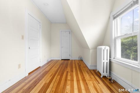 290-292 Grandview Terrace Hartford CT 06114