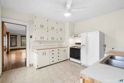 290-292 Grandview Terrace Hartford CT 06114