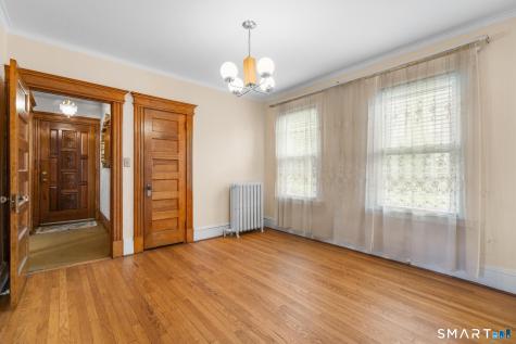 290-292 Grandview Terrace Hartford CT 06114