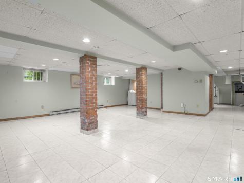 290-292 Grandview Terrace Hartford CT 06114