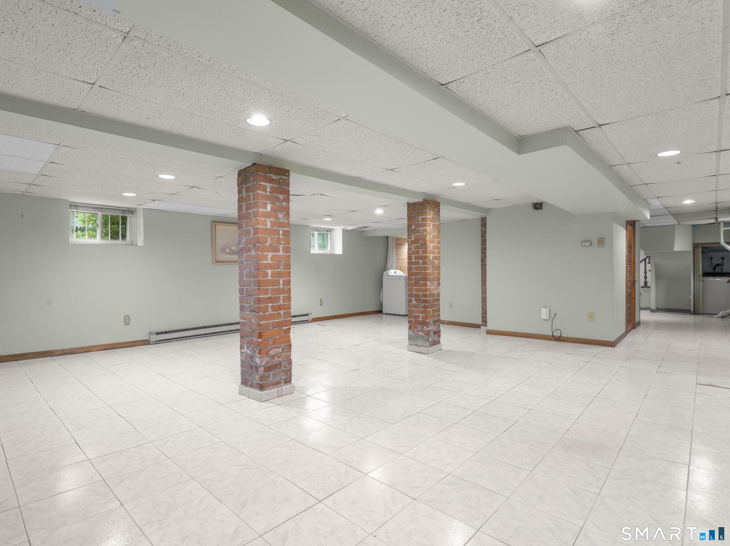 290-292 Grandview Terrace Hartford CT 06114