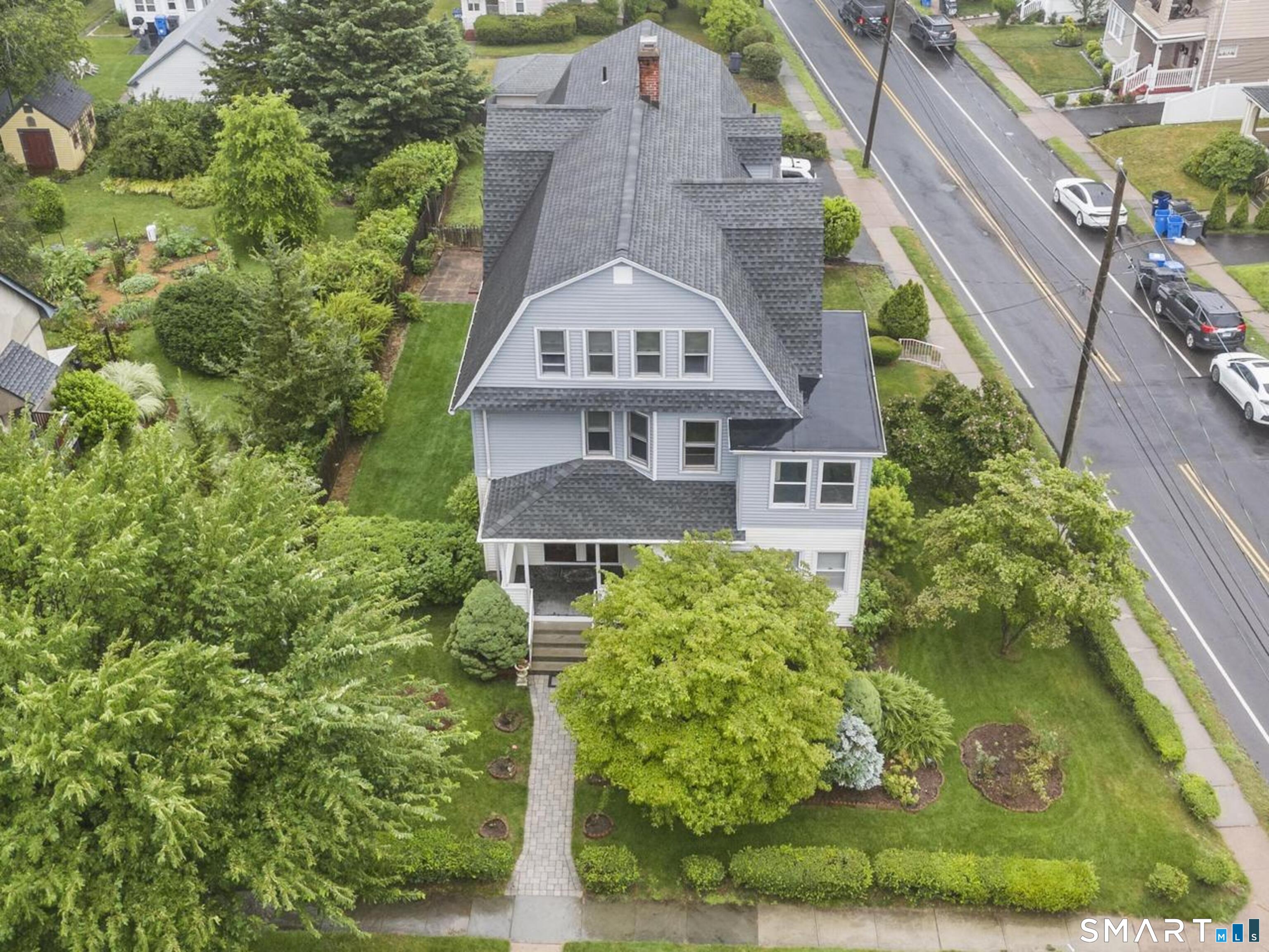 290-292 Grandview Terrace Hartford CT 06114