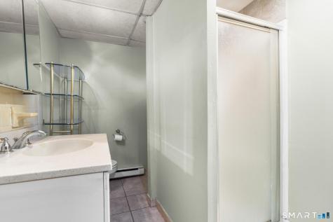 290-292 Grandview Terrace Hartford CT 06114