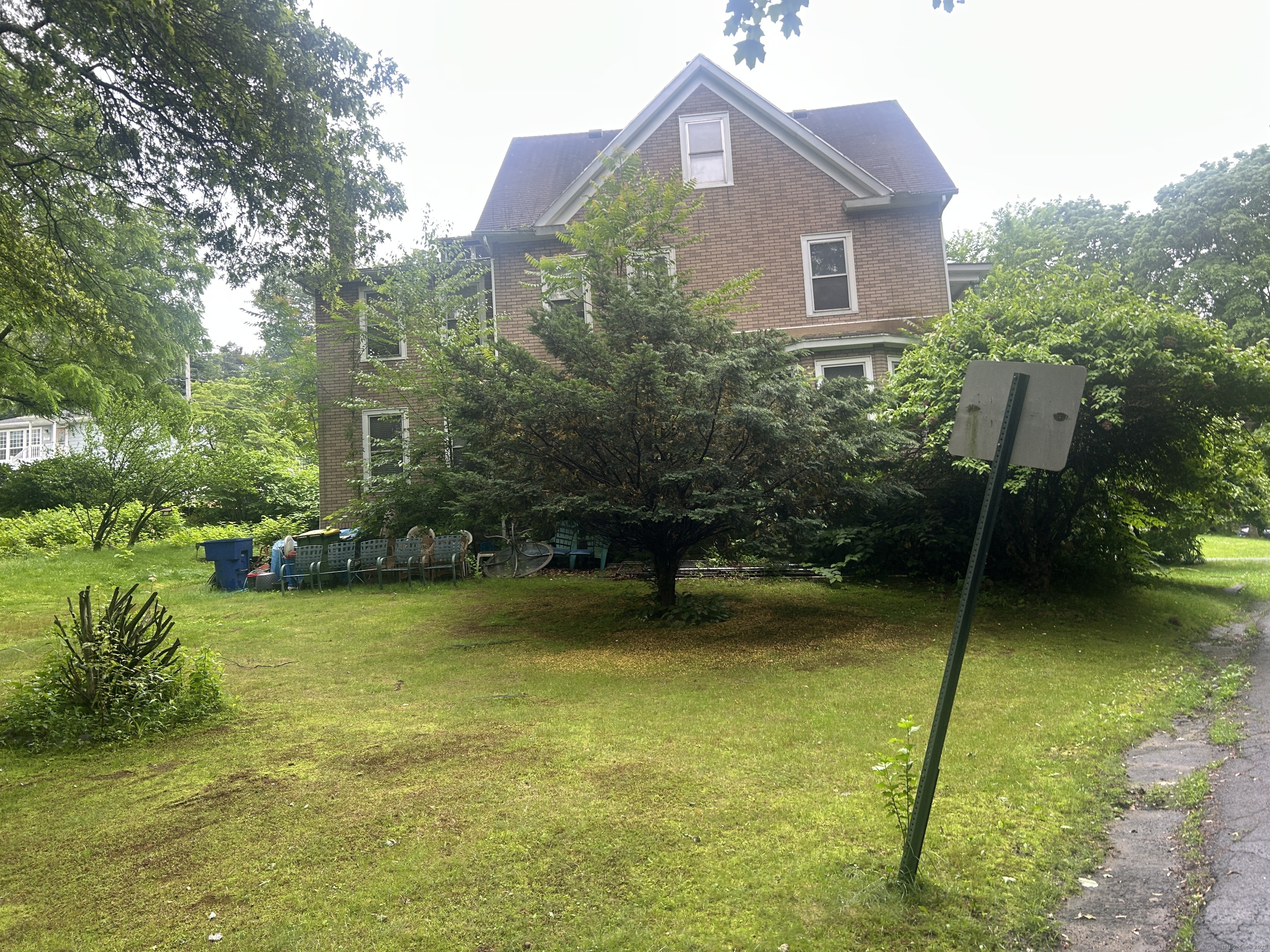 578 Columbia Boulevard Extension Waterbury CT 06704