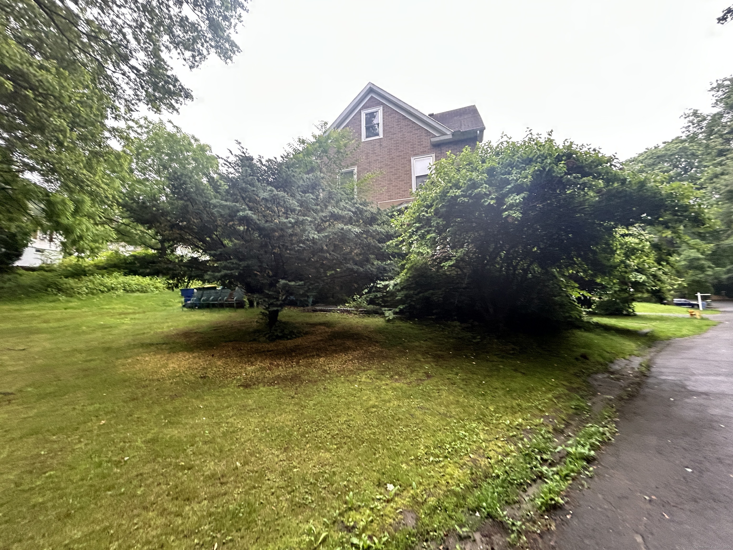 578 Columbia Boulevard Extension Waterbury CT 06704