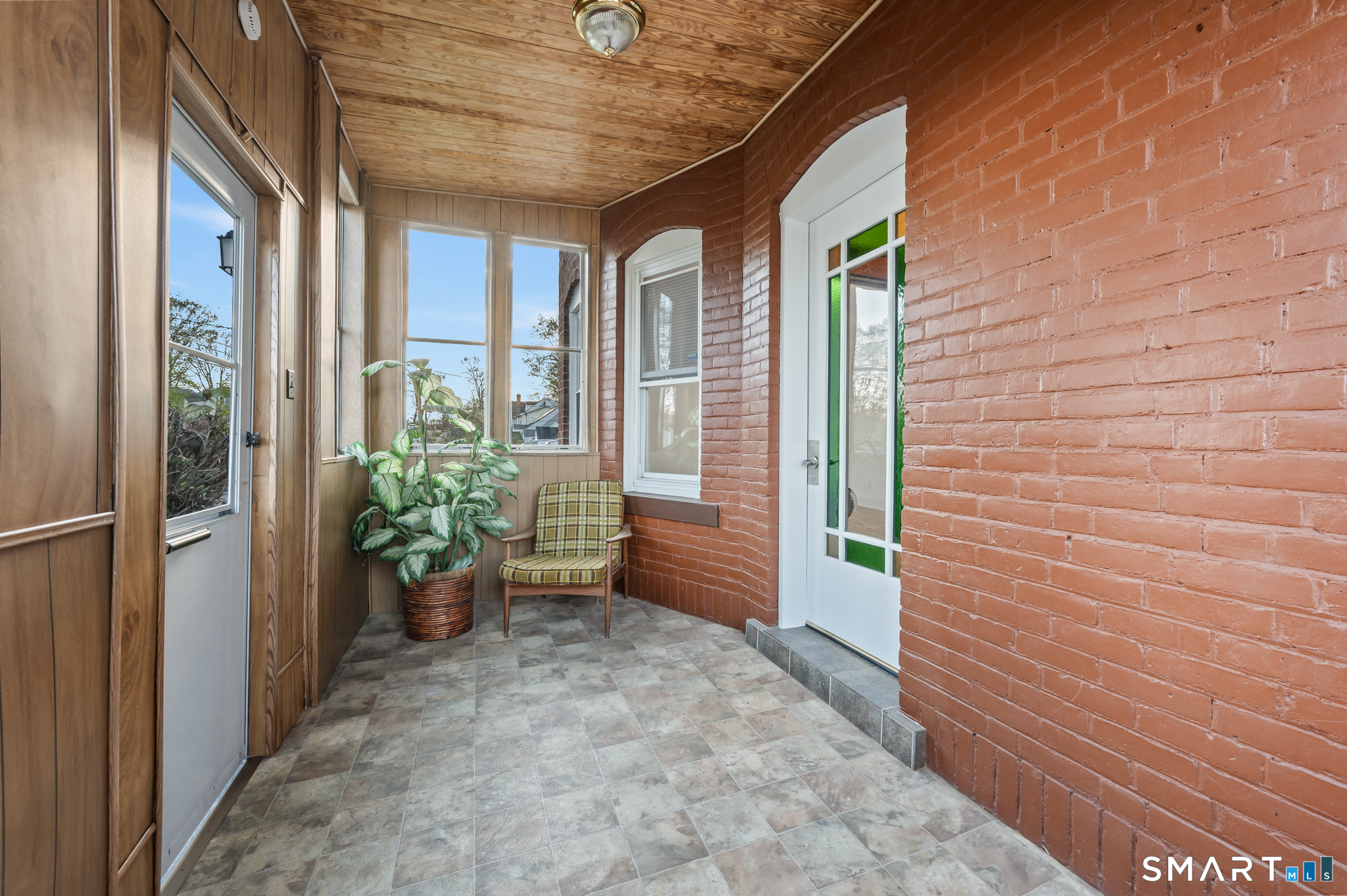 33 Hillhurst Avenue New Britain CT 06053
