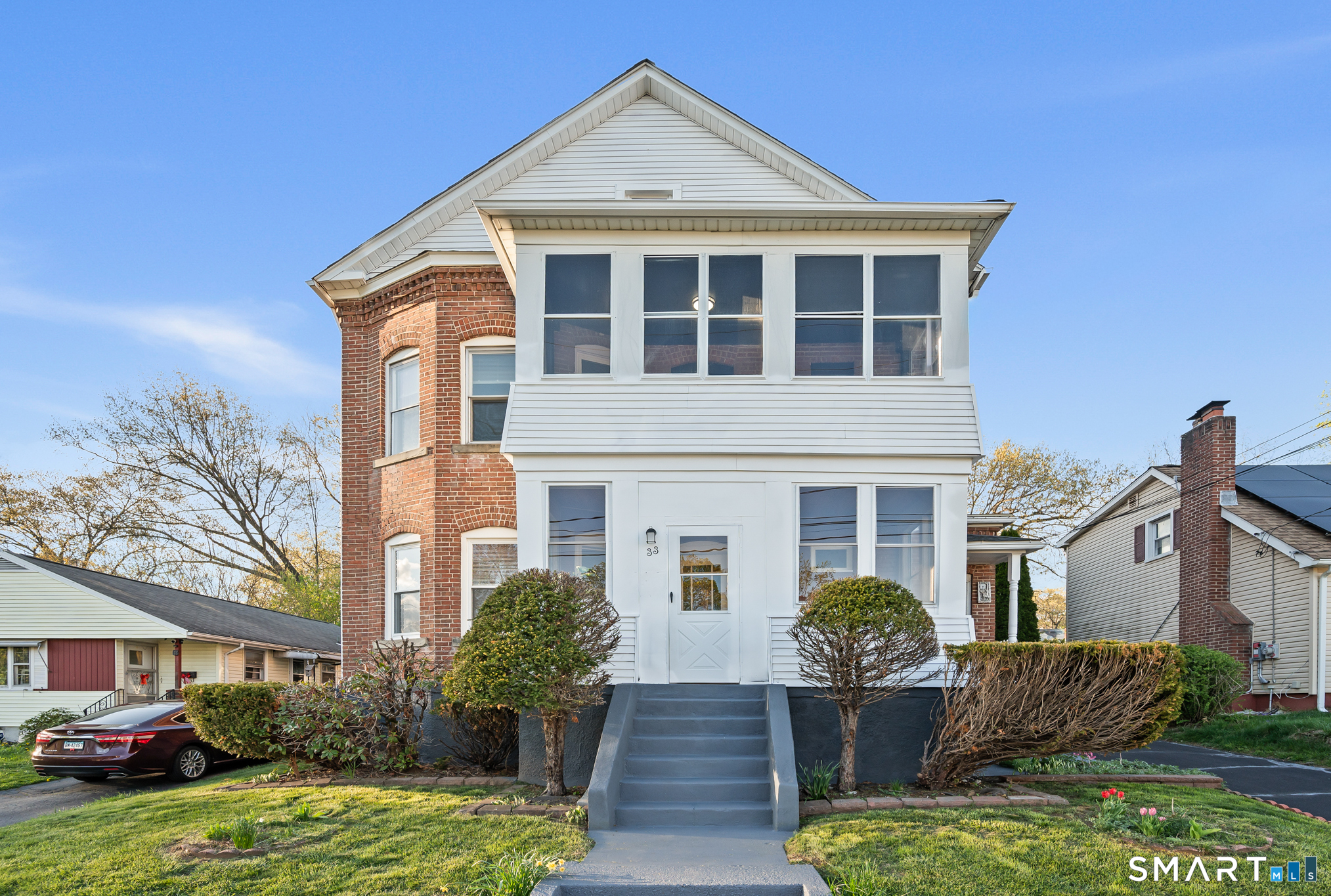 33 Hillhurst Avenue New Britain CT 06053