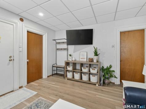 28 Moss Street Stonington CT 06379