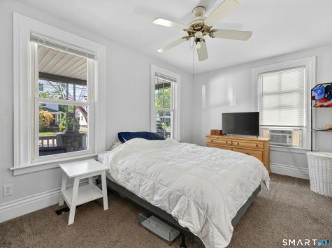 28 Moss Street Stonington CT 06379