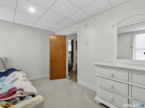28 Moss Street Stonington CT 06379