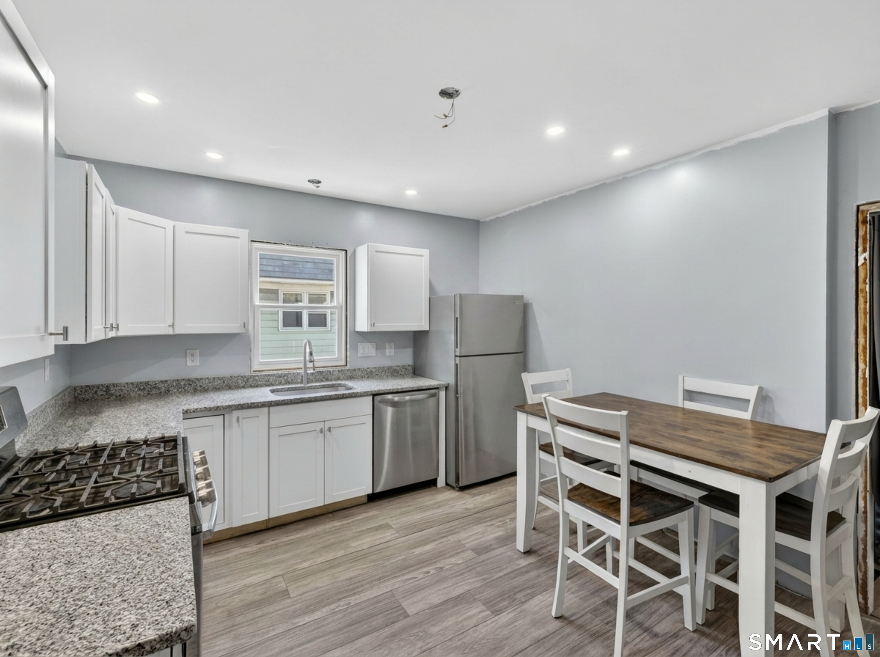 28 Moss Street Stonington CT 06379